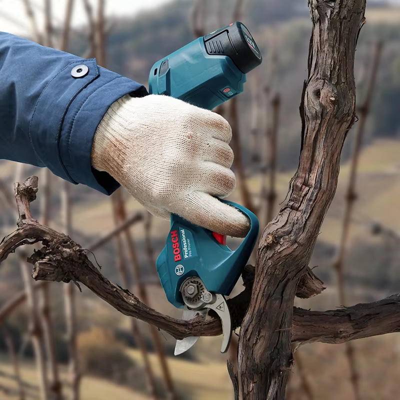 BOSCH Pro Pruner 12V Kablosuz  - Gardening Tools Cutter incelemesi ve fiyatı